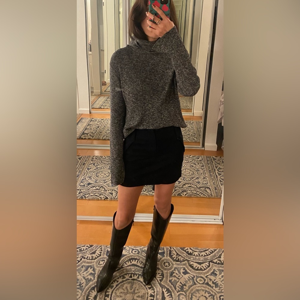 Grey turtleneck
